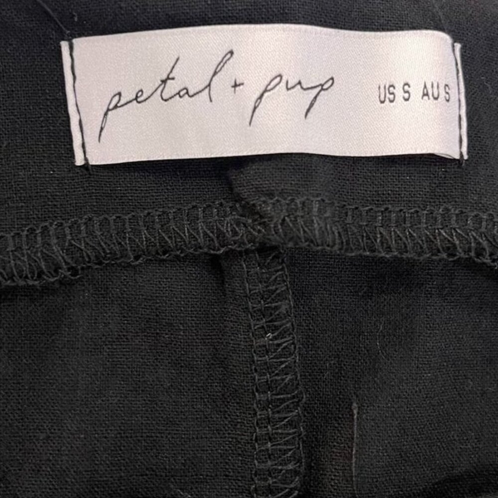 Petal & Pup Black Button Front Sleeveless Vest Top Tailored Small - Picture 4 of 8